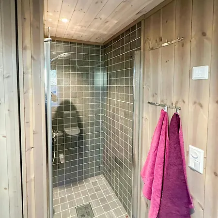 Architect Designed With Panoramic Views Ål