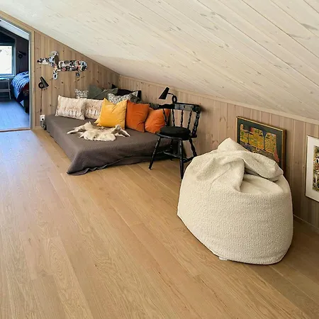 Architect Designed With Panoramic Views * Al