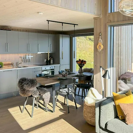 Architect Designed With Panoramic Views Al